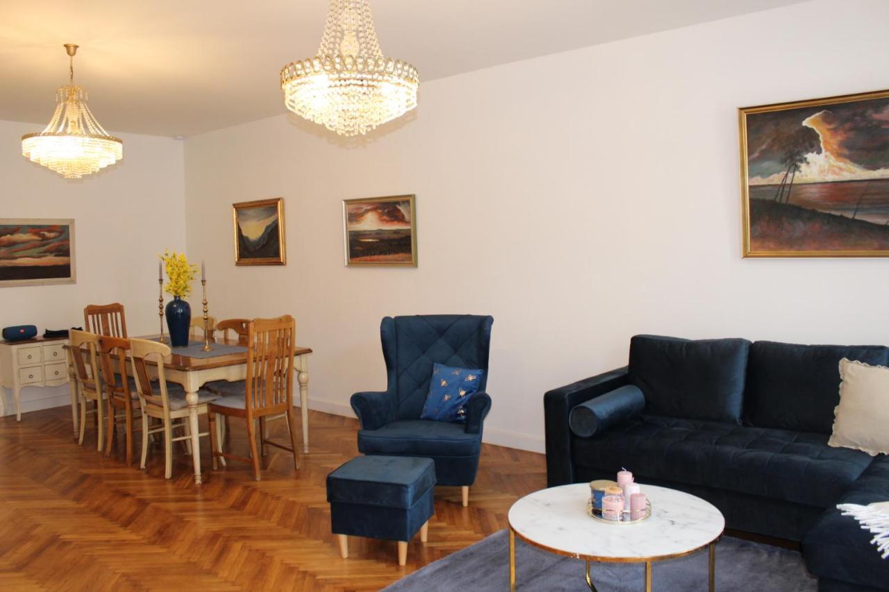 Historical Zaffir House - Market Square Levoča Extérieur photo